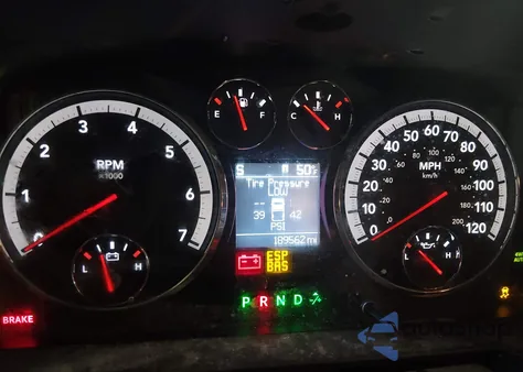 2010 Dodge Ram 1500 Laramie z USA, uszkodzony, nr VIN 1D7RV1GT7AS103362